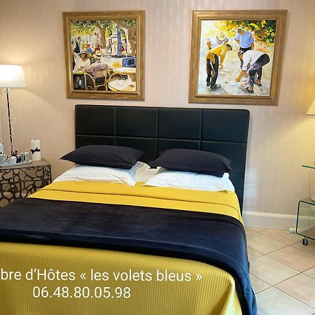 Chambre D'Hotes "Les Volets Bleus" - Villa L'Olivier Cote Mer Vaux-sur-Mer Exterior photo