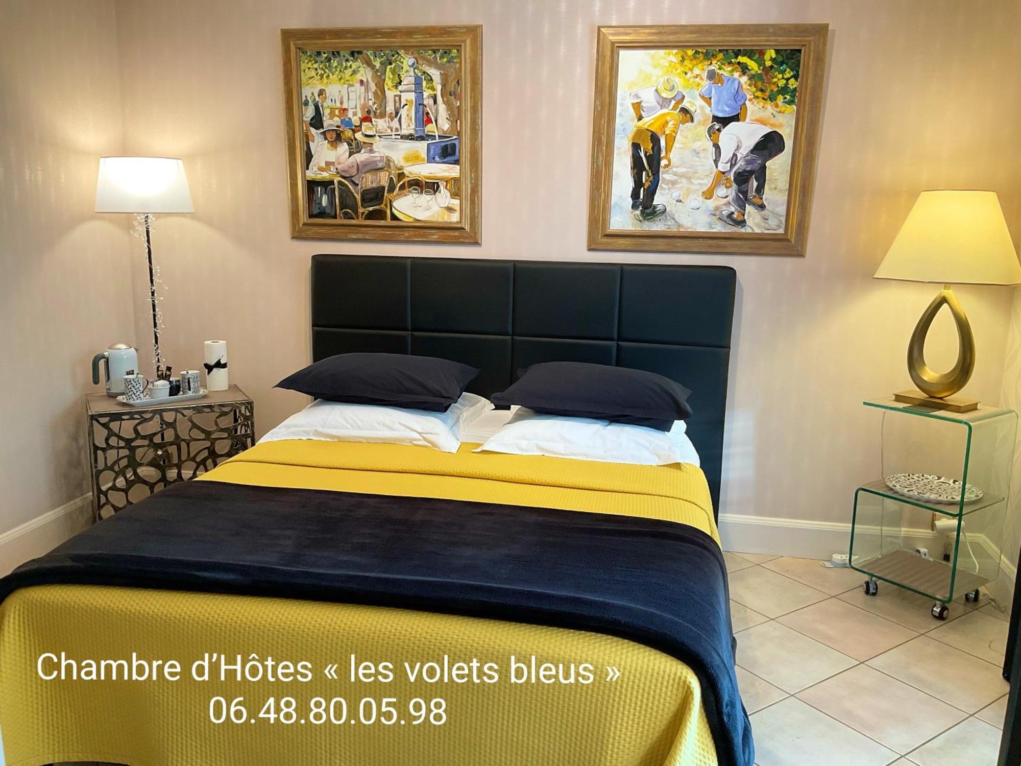 Chambre D'Hotes "Les Volets Bleus" - Villa L'Olivier Cote Mer Vaux-sur-Mer Exterior photo